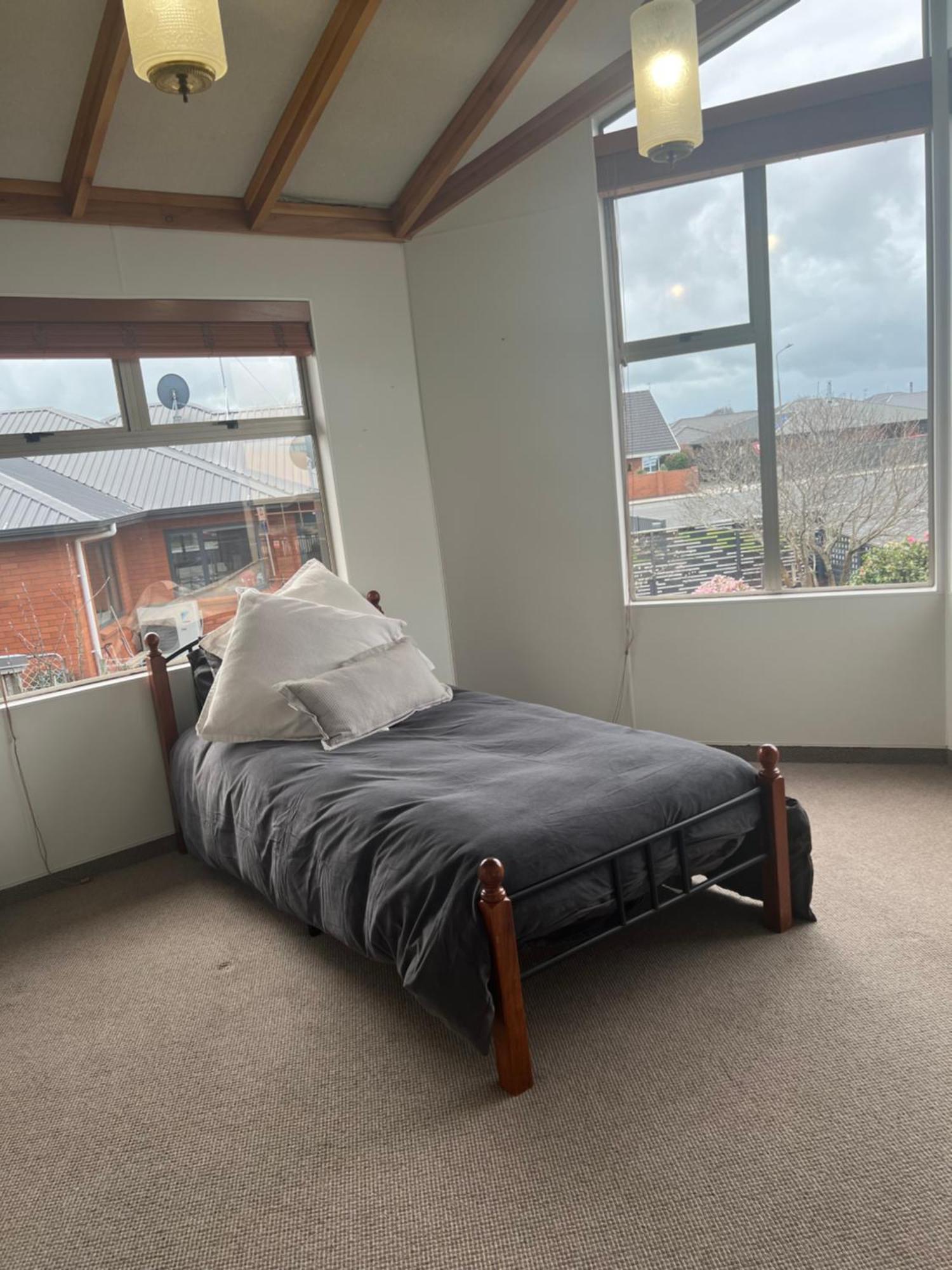 Villa Heart Of Windsor Invercargill Esterno foto